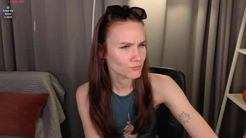 Claire online show from May 8, 2:12 pm