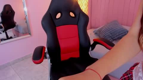 C L A R I S E  online show from May 30, 7:23 pm