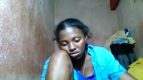 clarisse98 online show from April 7, 6:43 pm