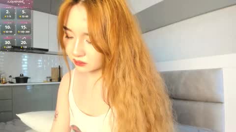 Snapshot of clarity_yumi chatting on September 18, 3:43 am Yumi online show from September 18, 3:43 am