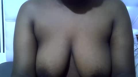 classy_zoey online show from November 13, 7:05 pm