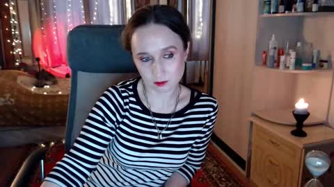 classyinna online show from January 19, 10:03 am