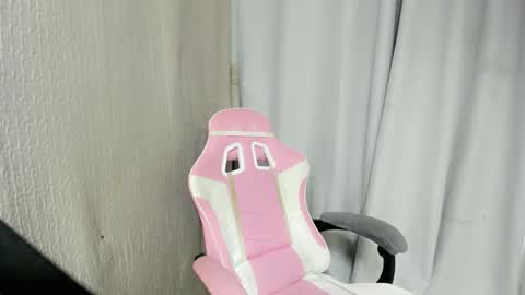 Snapshot of claudia_slut chatting on September 24, 7:20 pm Claudia online show from September 24, 7:20 pm