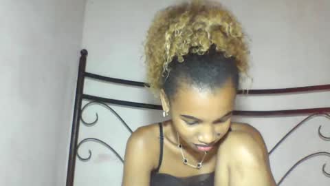 claudianne online show from April 5, 3:09 pm