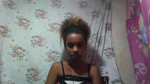 claudianne online show from December 13, 7:53 pm