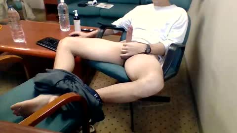 clayyalc2 online show from March 29, 4:03 am