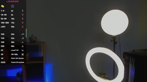 Snapshot of cleeoadams_ chatting on October 19, 4:17 am Cleo Adams online show from October 19, 4:17 am