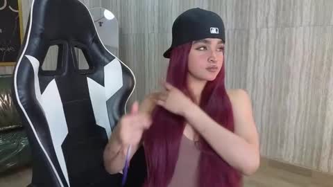 Clementine online show from September 20, 3:09 am