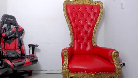Snapshot of cleopatra_trans chatting on February 22, 6:41 pm online show from February 22, 6:41 pm