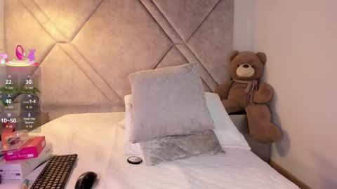 Snapshot of cleopatraa1 chatting on September 25, 9:44 pm Cleopatra online show from September 25, 9:44 pm