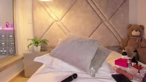 Snapshot of cleopatraa1 chatting on September 26, 10:07 pm Cleopatra online show from September 26, 10:07 pm