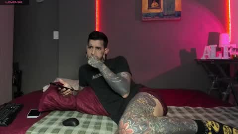 cleo y maikol online show from February 28, 1:37 pm