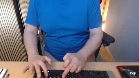 Rob online show from February 2, 9:38 am