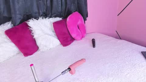 Cloe Bridgee online show from January 15, 3:15 am