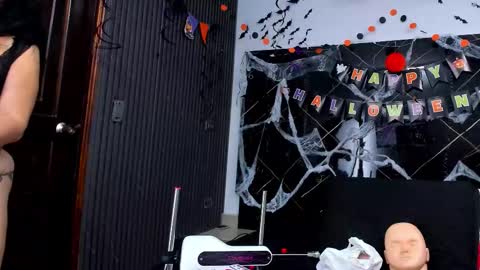 CLOE online show from November 4, 11:44 am