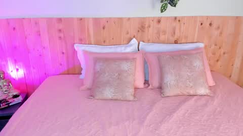 Chloe Smith online show from February 11, 12:42 pm