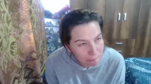 cloepregnant25 online show from January 8, 9:20 pm