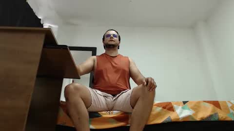 cloudsfunxxx online show from May 22, 3:52 pm