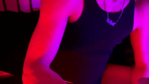 Drew online show from February 20, 3:34 am