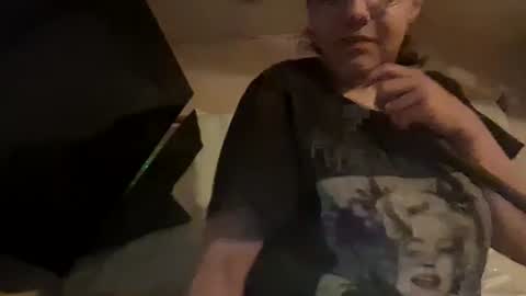 cloudybxtch69 online show from June 12, 2:10 am