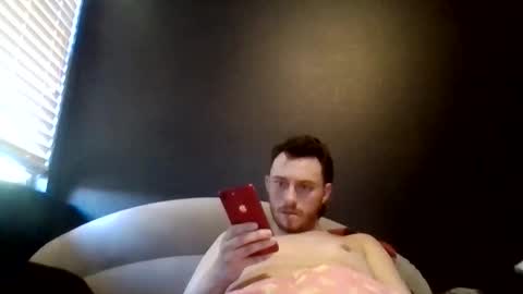 tallhungandcloudy online show from May 13, 8:51 pm