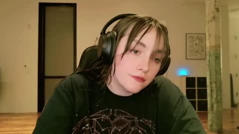 Clover online show from April 24, 4:47 am