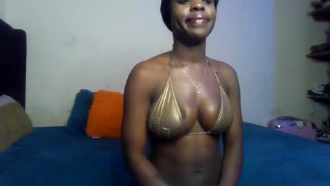 Snapshot of cocolatti1 chatting on September 18, 3:32 am coco online show from September 18, 3:32 am