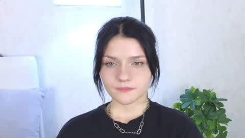 Kim online show from May 31, 7:18 am