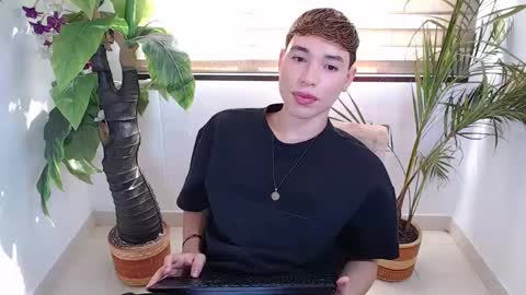 Snapshot of coddy_doll chatting on February 25, 9:04 pm Coddy online show from February 25, 9:04 pm
