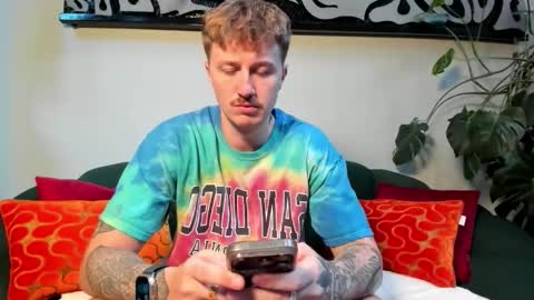 Cody and Emeraldboy online show from May 18, 12:42 am