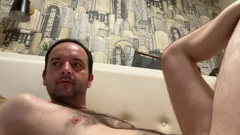 colambus555 online show from January 4, 9:20 pm