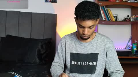 IG  online show from September 30, 3:33 pm