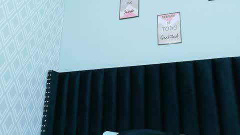  GRETCHEN  online show from April 14, 12:19 pm