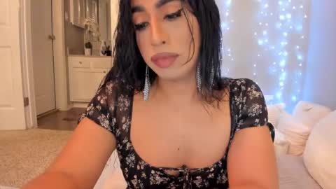    ........ Instagram  Lorysexys online show from January 29, 12:54 am