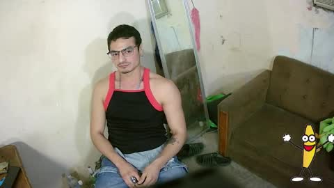 cometodani online show from November 23, 6:55 am