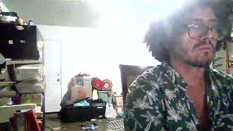 conejoescondido online show from November 8, 9:45 am