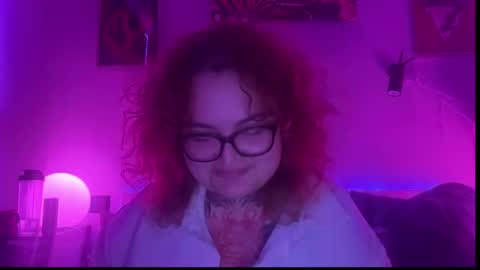 Jenny online show from May 5, 8:25 pm