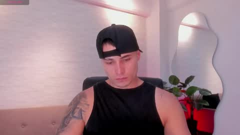 Connor Smith online show from April 14, 12:14 am