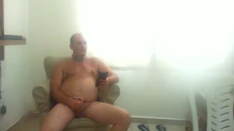 Snapshot of conradinhobrasileiro chatting on October 18, 10:41 am Conradinho online show from October 18, 10:41 am