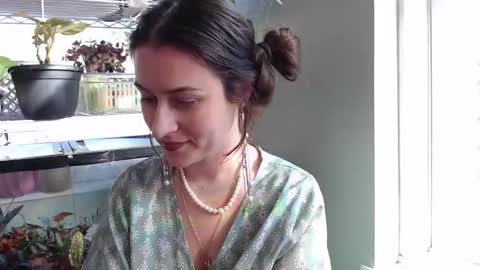 Snapshot of constantcumquest chatting on October 1, 8:08 pm ANR Mommy online show from October 1, 8:08 pm