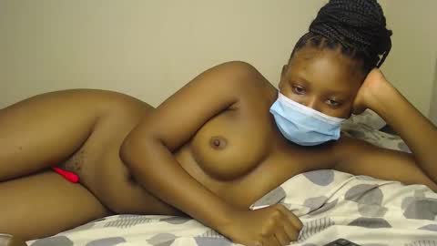 Sandra online show from January 8, 4:44 pm