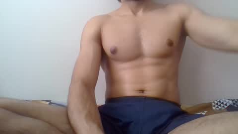 coolboy75289 online show from March 14, 4:44 pm