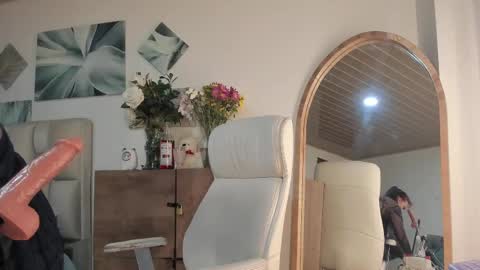 Coquette Johnson online show from February 23, 11:55 am