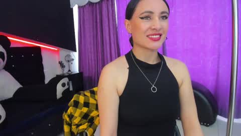 Coral  online show from September 12, 5:04 pm