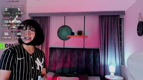 Coral Stefani online show from October 12, 2:04 am