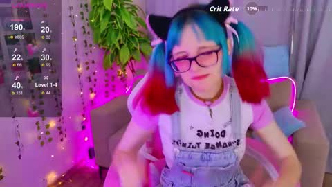 Snapshot of coralineyouth1 chatting on October 15, 5:11 am Coraline online show from October 15, 5:11 am