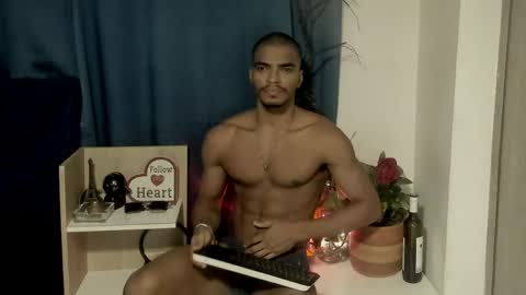 CoreyGlover online show from June 5, 9:37 am