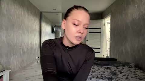 Kiki online show from May 13, 11:31 am