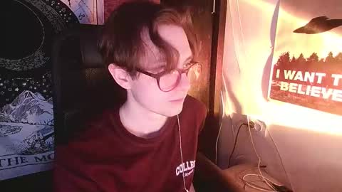 Barry online show from February 21, 6:33 pm