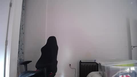 costantine helena24 online show from December 1, 11:19 am